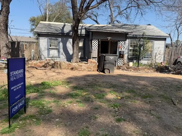 4608 Blackstone, Fort Worth, TX 76114