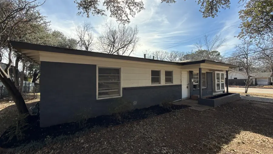 6200 Kentwood Place, Fort Worth, TX 76112 - #3