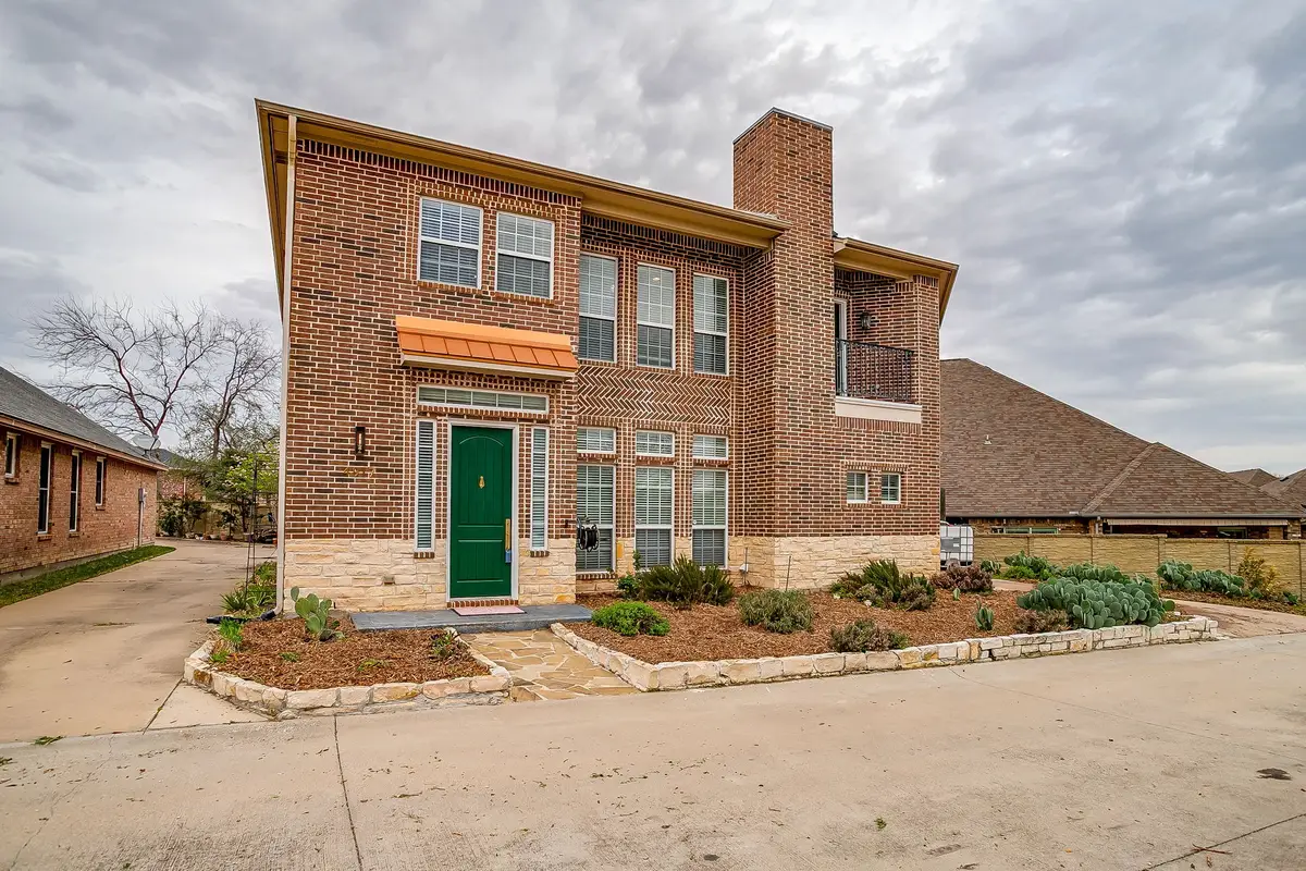 4917 Ridglea Hills Court, Fort Worth, TX 76116 - #1