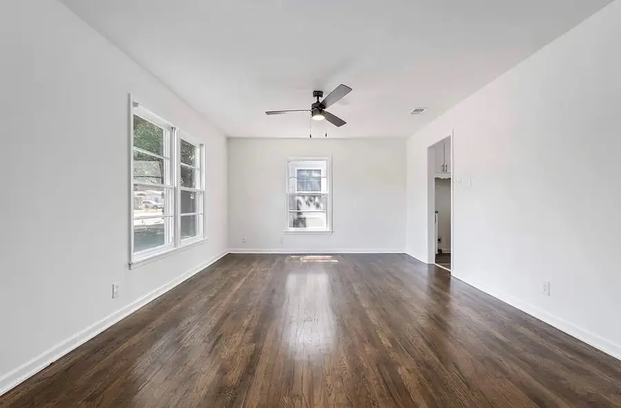 1529 E King Street, Sherman, TX 75090 - #2