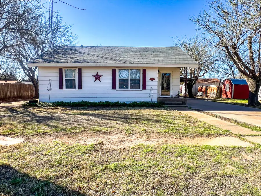 805 N 11th Street, Haskell, TX 79521 - #2