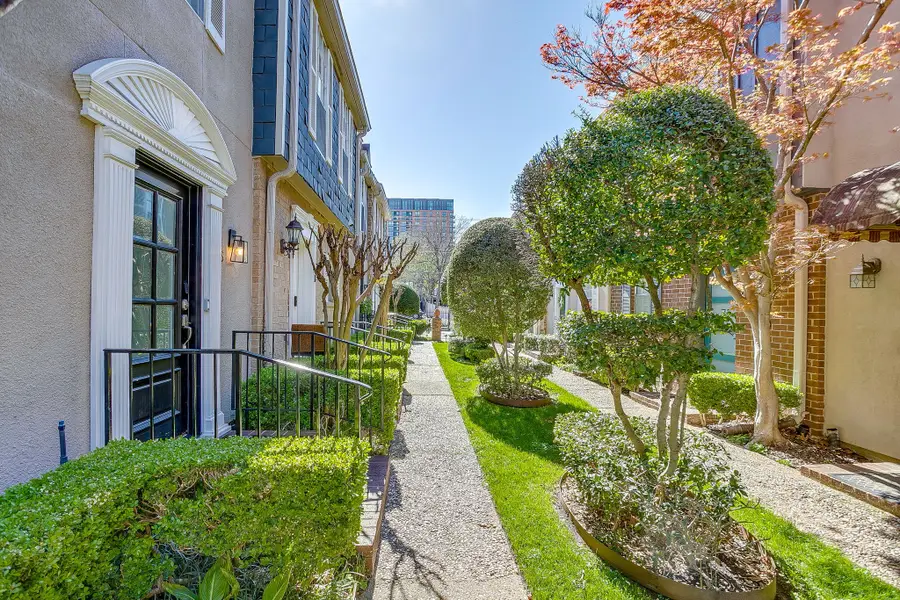 2727 Shelby Avenue #S, Dallas, TX 75219 - #2