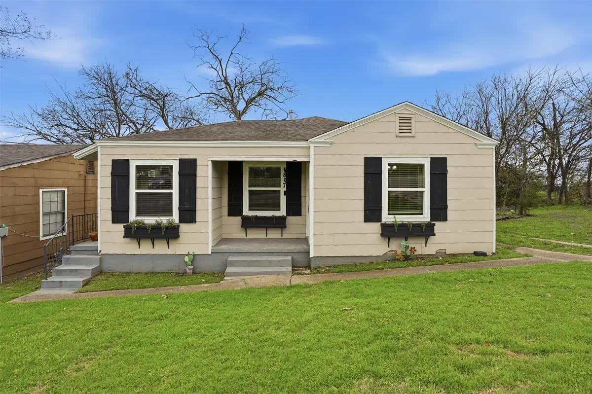 4867 Lawther Drive, River Oaks, TX 76114 - #1