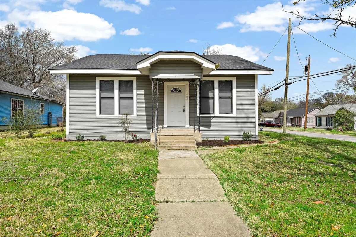 1402 W 1st Avenue, Corsicana, TX 75110 - #1