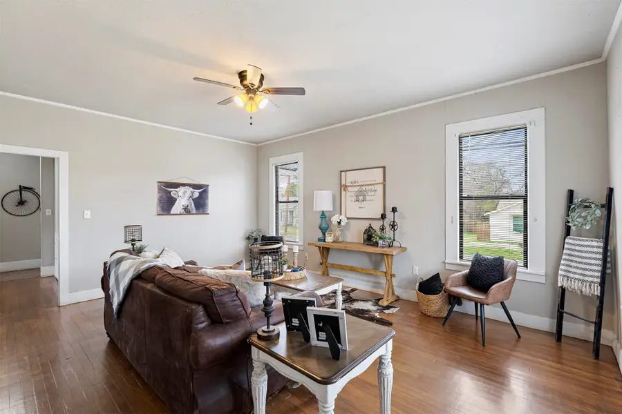 1402 W 1st Avenue, Corsicana, TX 75110 - #3