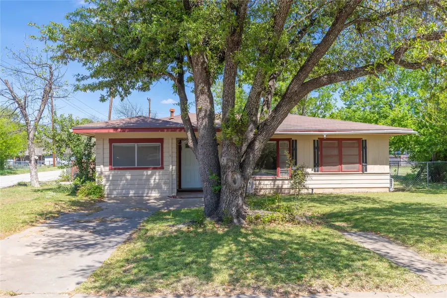 2400 Belmeade Avenue, Brownwood, TX 76801 - #3