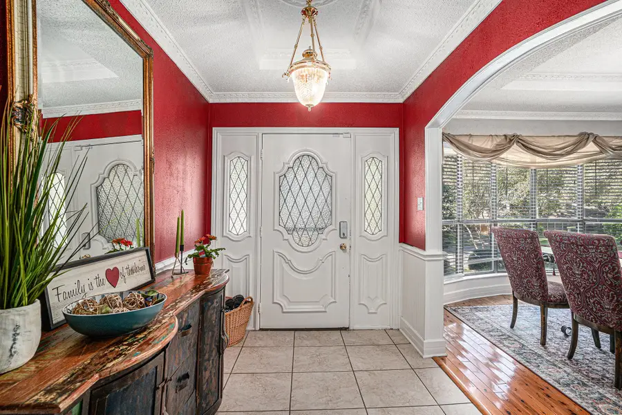 2715 Lincoln Drive, Arlington, TX 76006 - #3