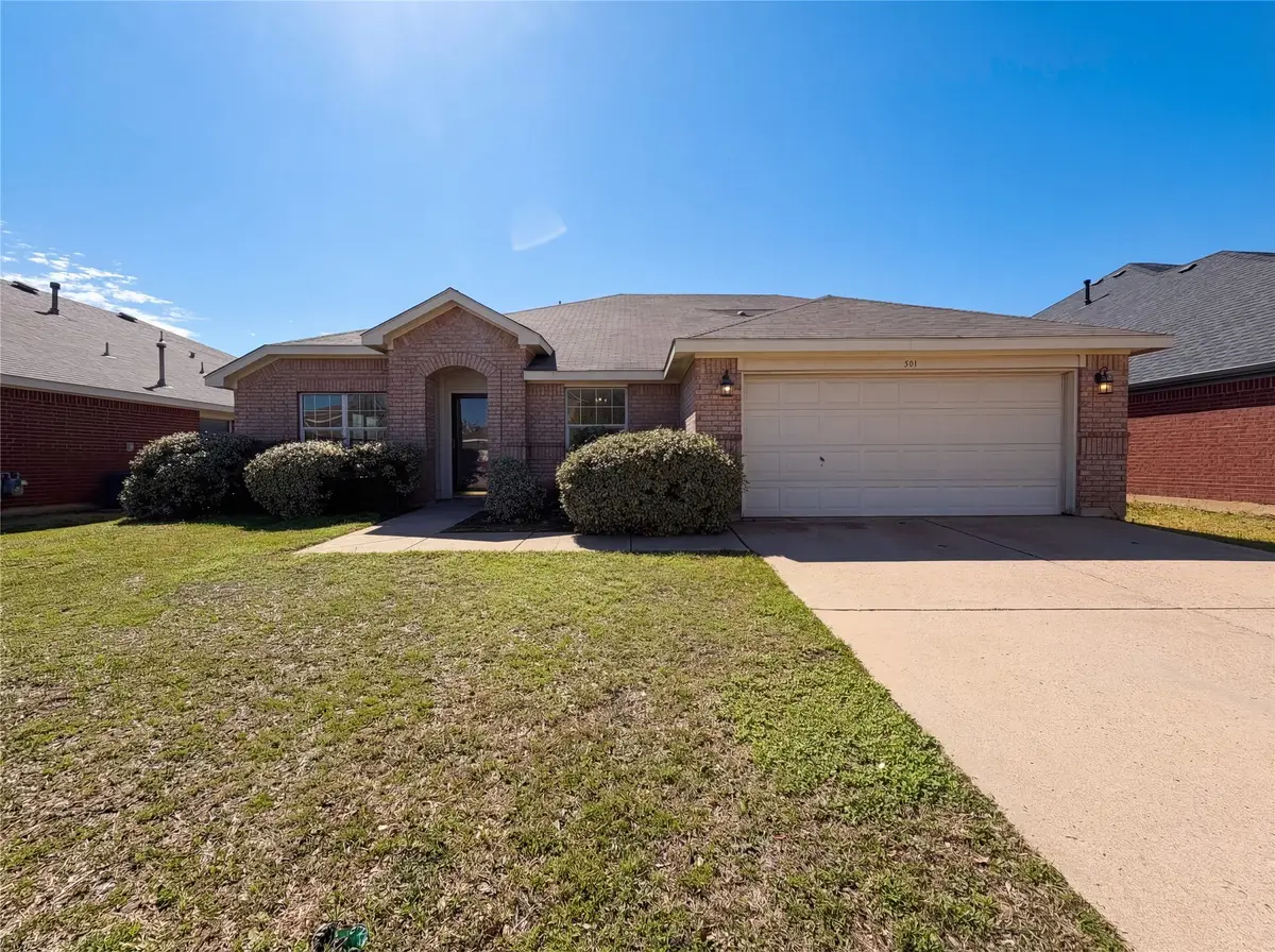 501 W Clover Park Drive, Fort Worth, TX 76140 - #1