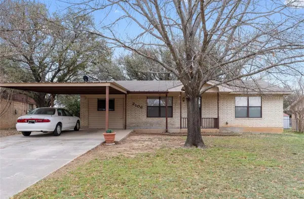 2106 Calvert Road, Brownwood, TX 76801