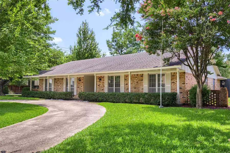 3256 Chapel Downs Drive, Dallas, TX 75229 - #2