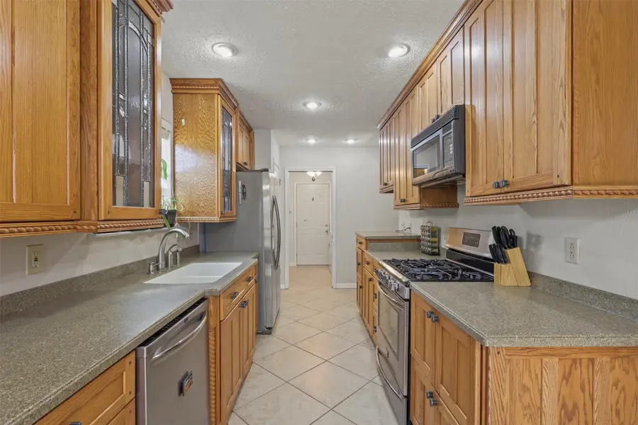 409 Colonial Drive, Garland, TX 75043 - #3