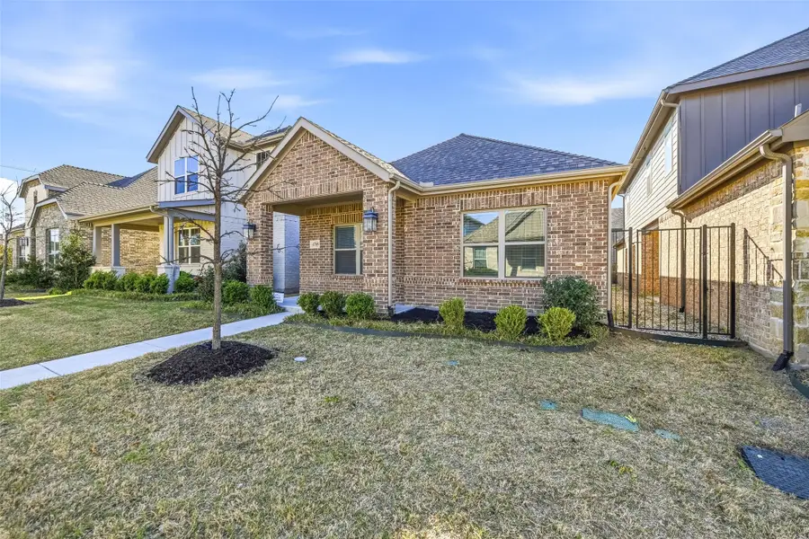 4705 Sunny Pathway, Haltom City, TX 76117 - #3