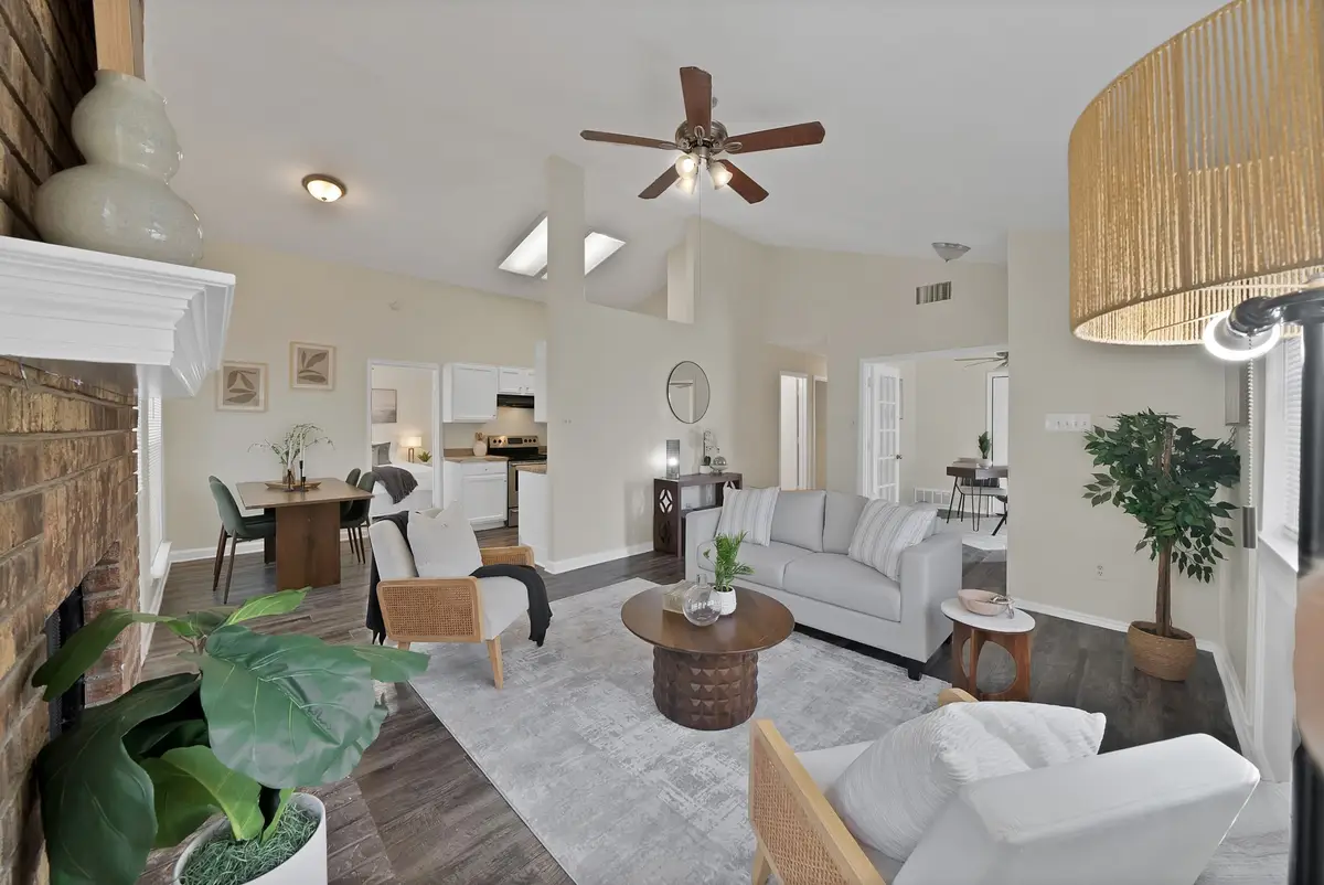 5604 Congressional Drive, Arlington, TX 76018 - #1