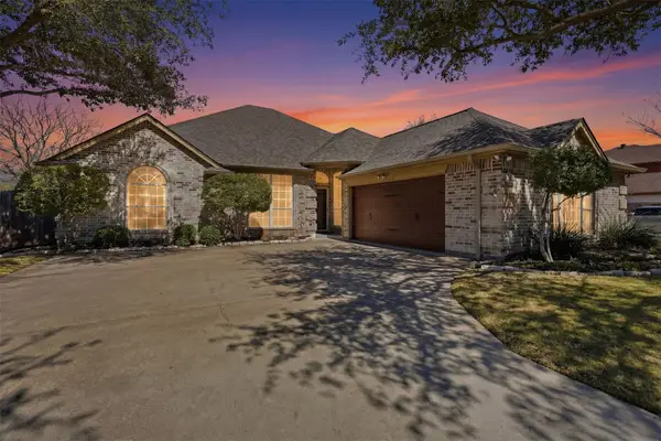 231 Bluff View Court, Aledo, TX 76008