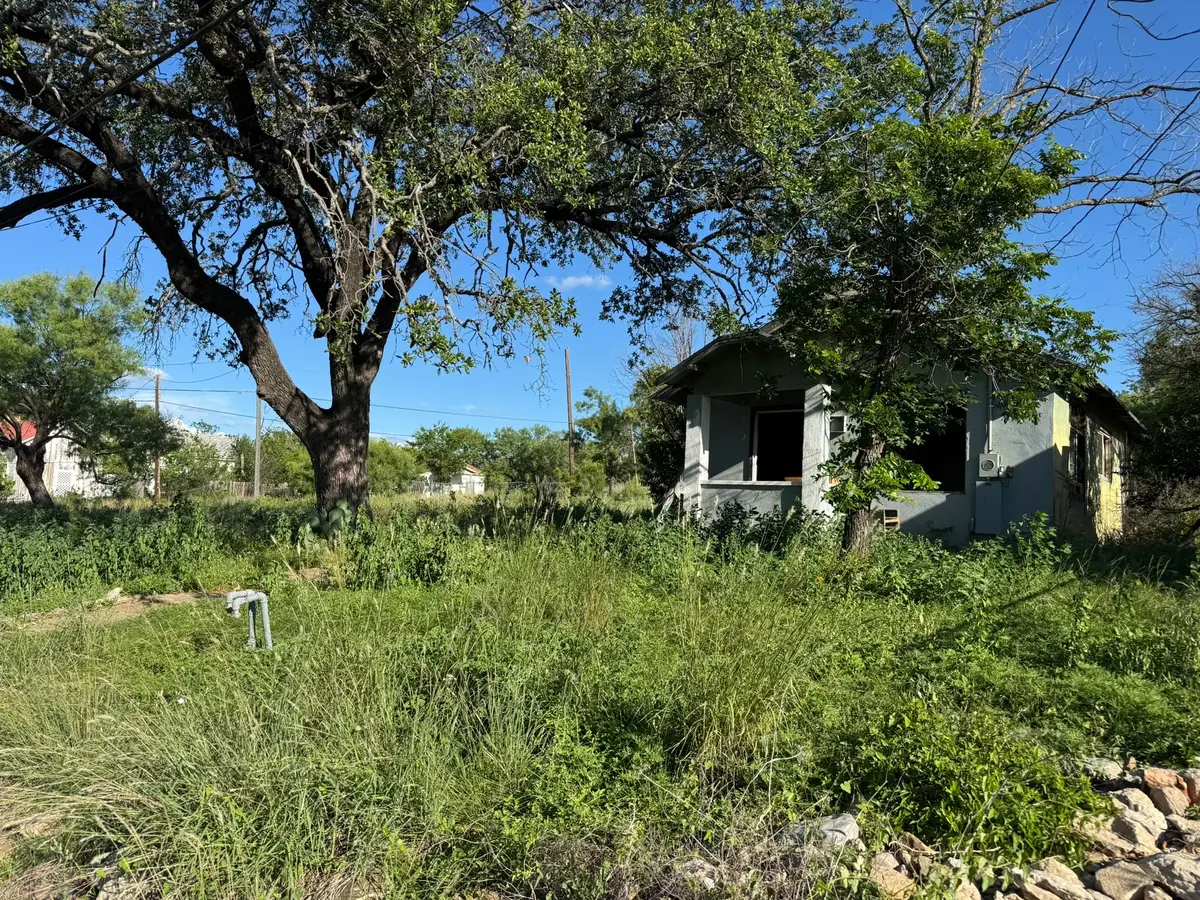 703 W 2nd Street, Brady, TX 76825 - #1