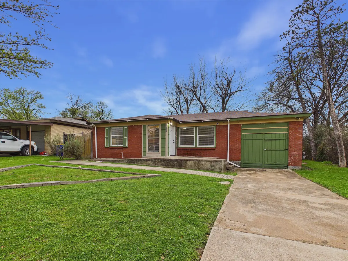 500 Crandle Drive, White Settlement, TX 76108 - #1