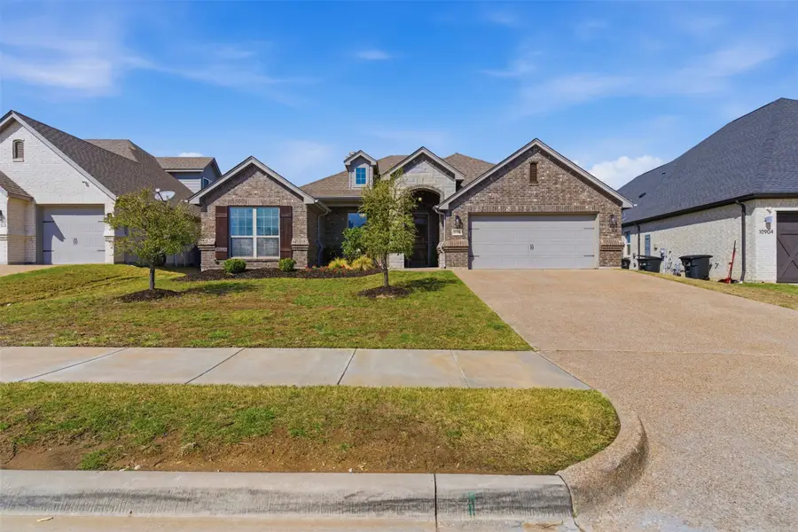 10908 Slick Rock Drive, Benbrook, TX 76126 - #2