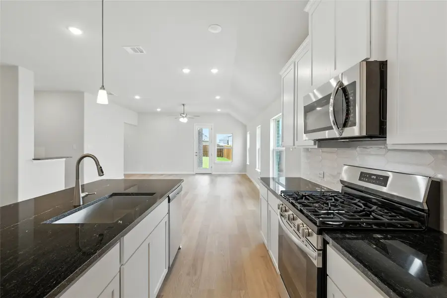 806 Metcalf Drive, Princeton, TX 75071 - #3