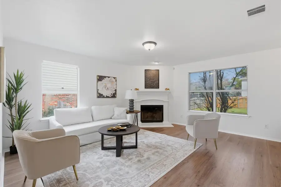 1613 Hedgewood Trail, Fort Worth, TX 76112 - #2