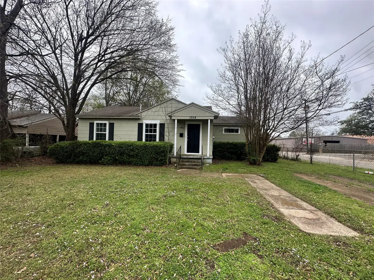 1304 Margaret Street, Paris, TX 75460 - #1