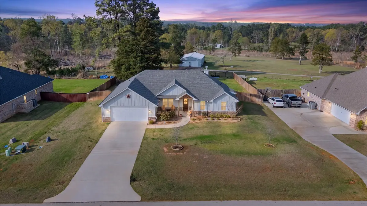 18341 Timber Oaks Drive, Lindale, TX 75771 - #1