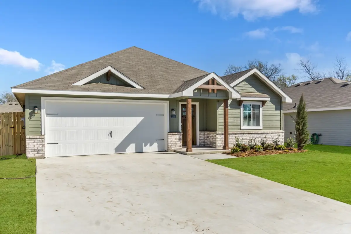 112 Jay Street, Hillsboro, TX 76645 - #1