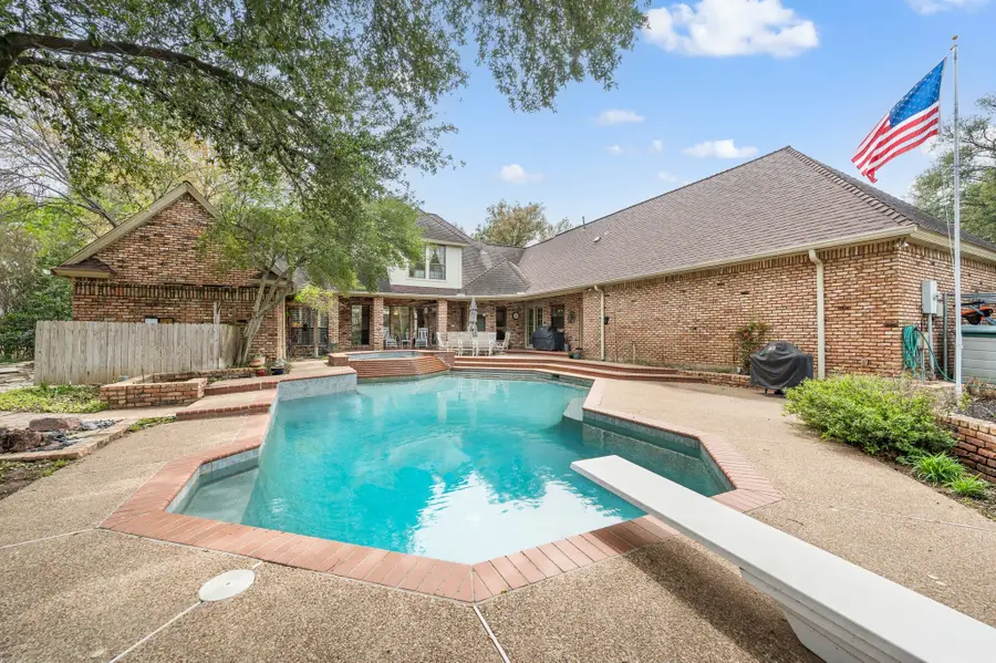 4310 Pembrooke Parkway N, Colleyville, TX 76034 - #2