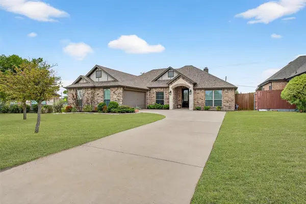 102 S Meadow Drive, Ferris, TX 75125