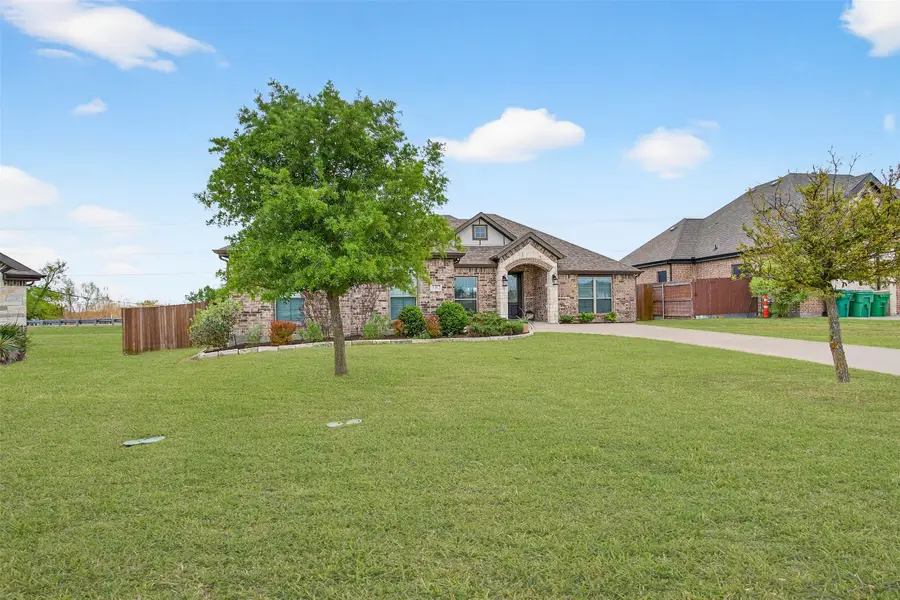 102 S Meadow Drive, Ellis, TX 75125 - #3