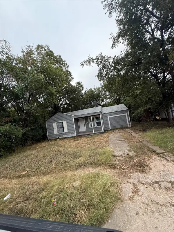 3532 Pioneer Street, Fort Worth, TX 76119