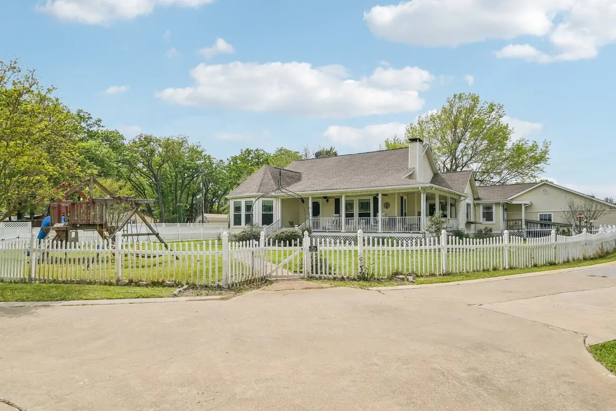 858 County Road 3101, Greenville, TX 75402 - #1