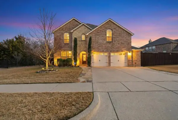 401 Boxwood Trail, Forney, TX 75126