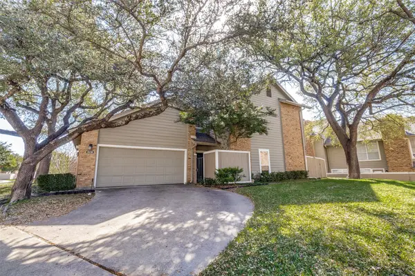 8418 Towneship Lane, Dallas, TX 75243