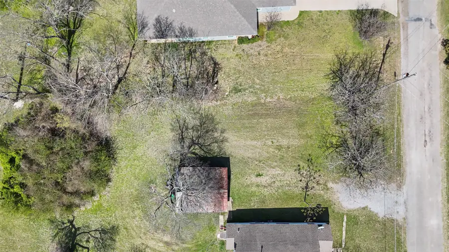 207 N Eubank Street #LOT 13, Tom Bean, TX 75489 - #2