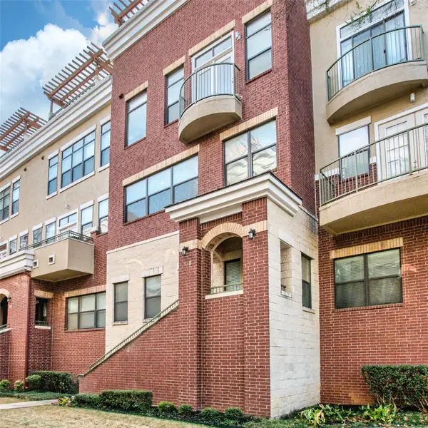 1201 Beaconsfield Lane #108, Arlington, TX 76011