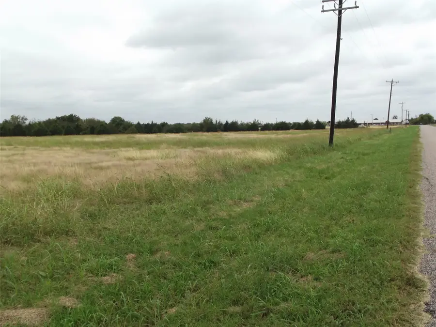 501 S Ray Roberts Parkway, Tioga, TX 76271 - #2