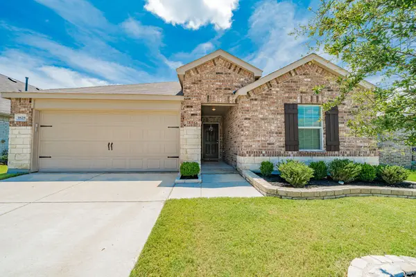 1828 Elderberry Street, Royse City, TX 75189