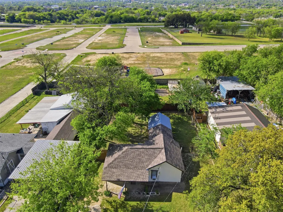 718 Narrow, Weatherford, TX 76086 - #1