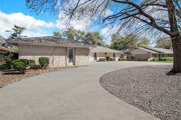 4266 Balboa Drive, Fort Worth, TX 76133