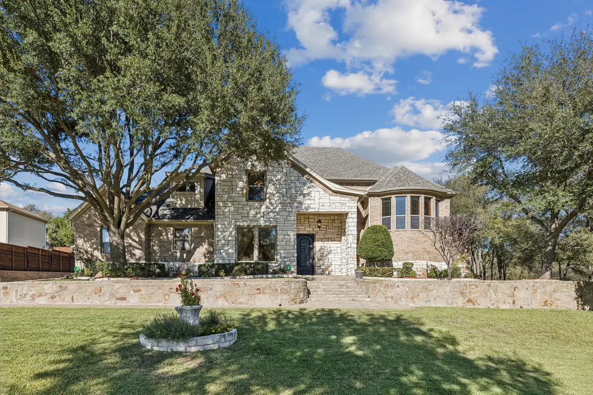 2221 Southern Oaks Drive, Cedar Hill, TX 75104 - #1