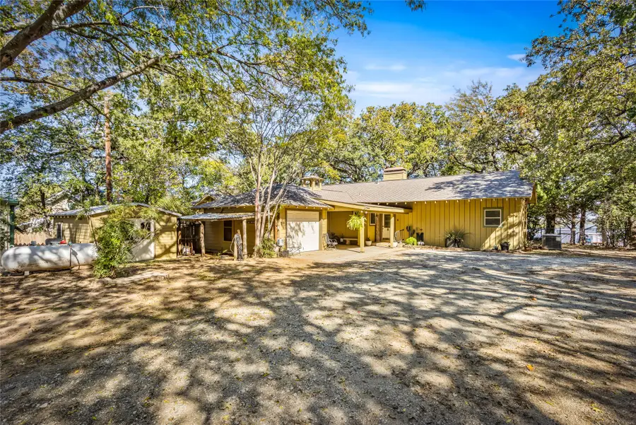 916 Kimbrough Road, Azle, TX 76020 - #2