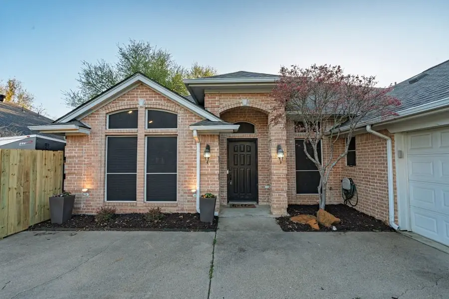 1509 Bridge Water Lane, Mansfield, TX 76063 - #2