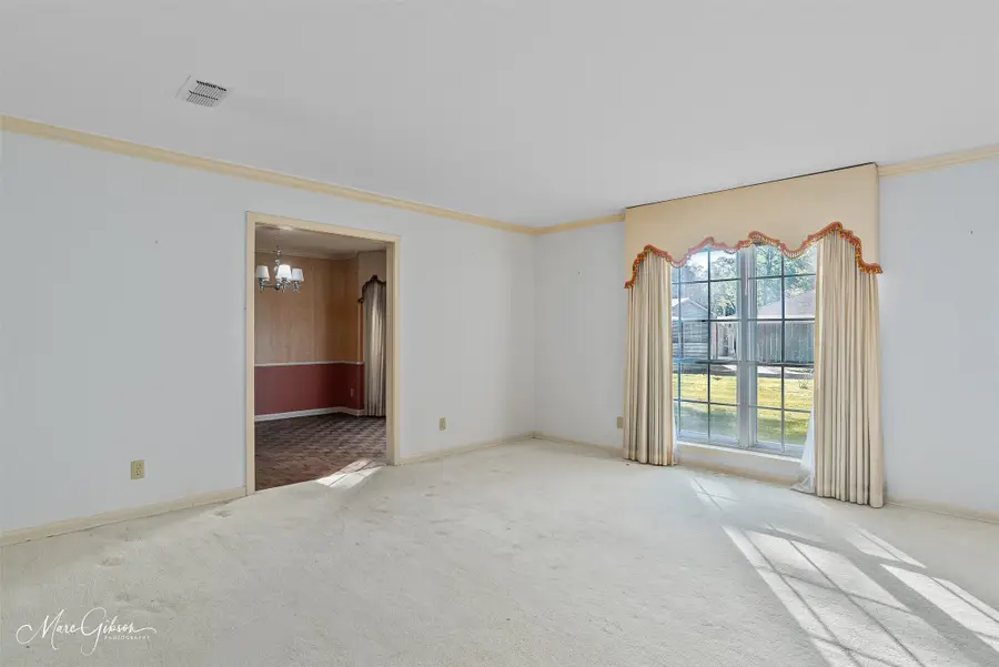 513 Dunmoreland Drive, Shreveport, LA 71106 - #3