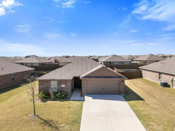 1210 Honeysuckle Drive, Josephine, TX 75189