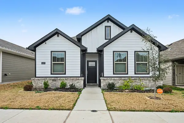 11037 Firebrush Lane, Fort Worth, TX 76108