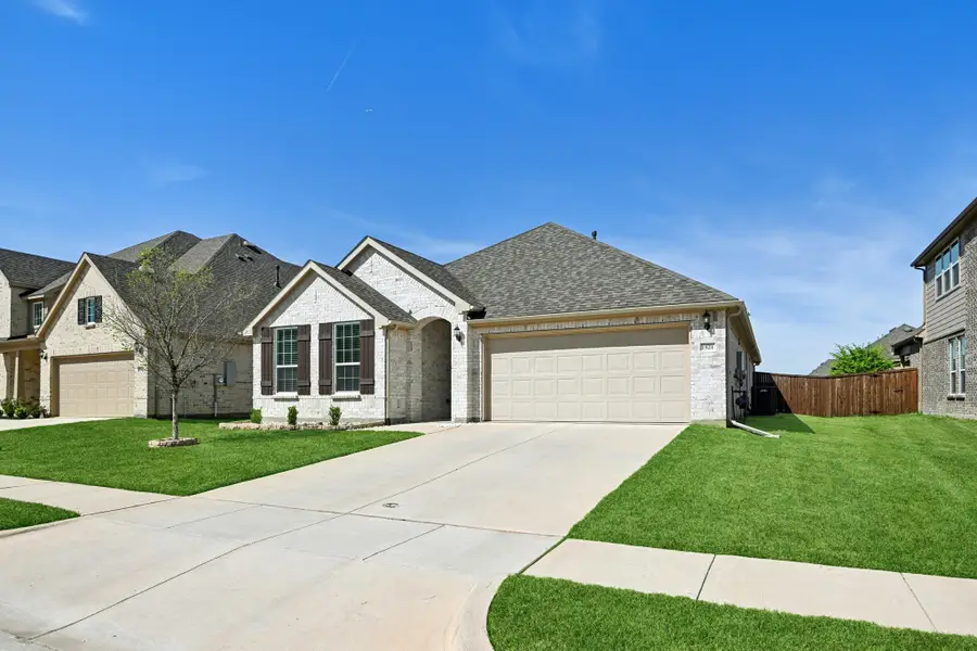 1521 Quentin Drive, Aubrey, TX 76227 - #2