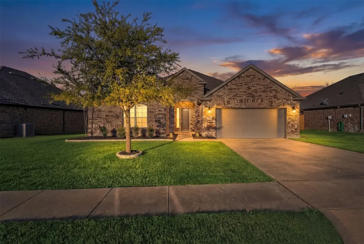 628 Waterford Way, Joshua, TX 76058 - #1