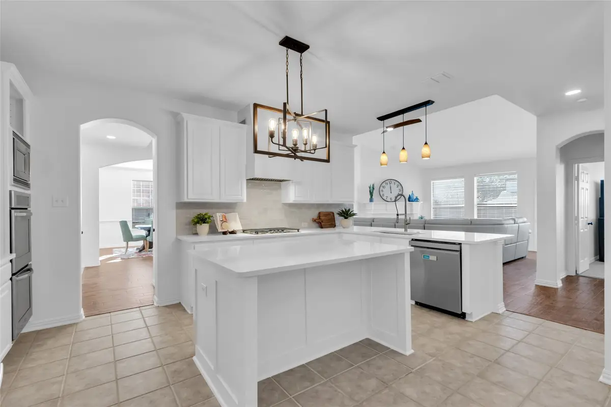 4135 Amhurst Drive, Highland Village, TX 75077 - #1