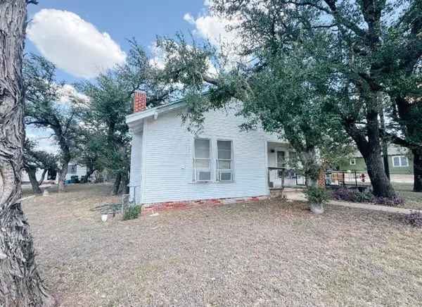 3410 Austin Avenue, Brownwood, TX 76801