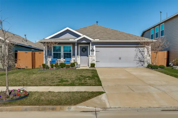 2910 Acacia Drive, Forney, TX 75126